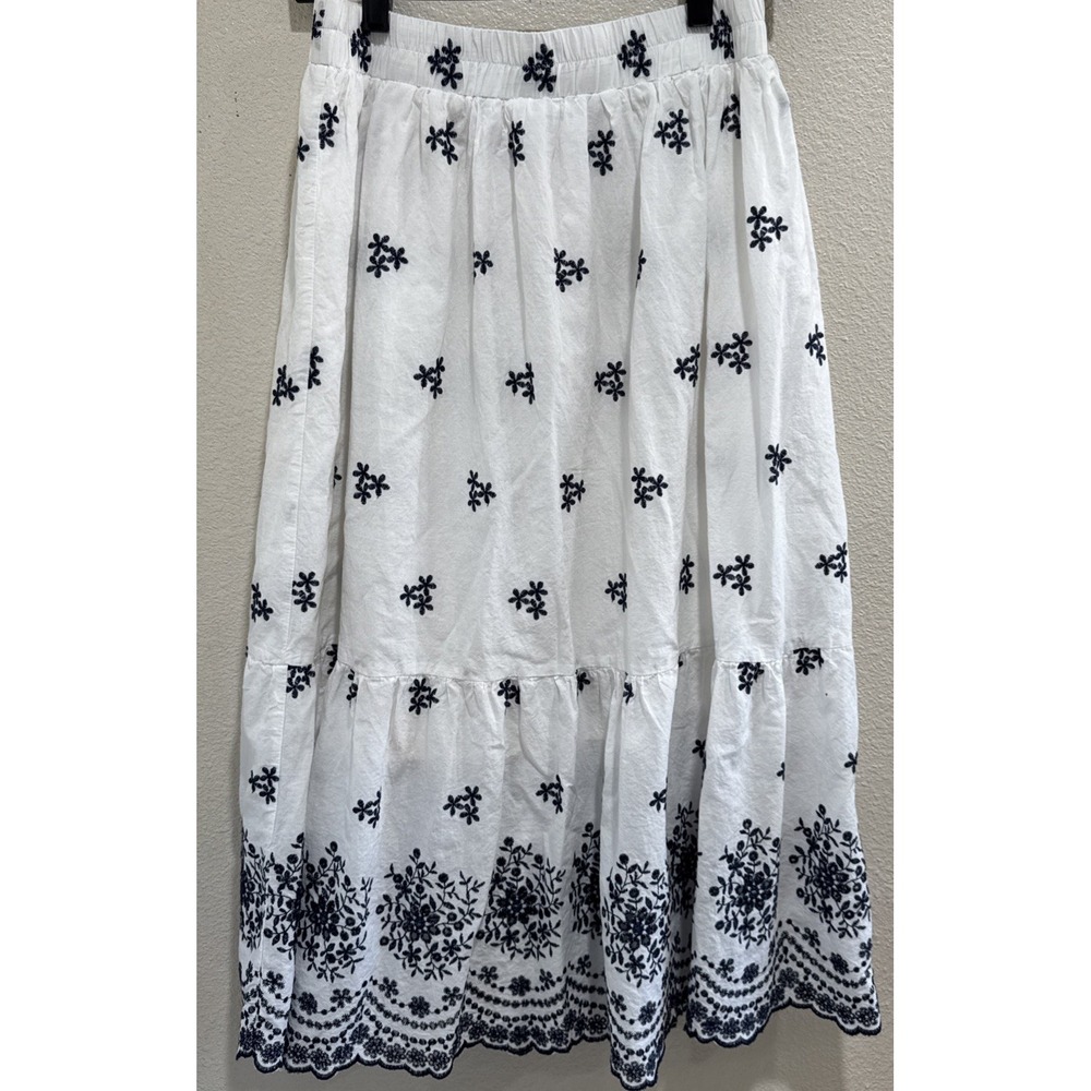White Cotton Eyelet Tiered Maxi Skirt Scalloped Blue Floral Womens L Lined BOHO